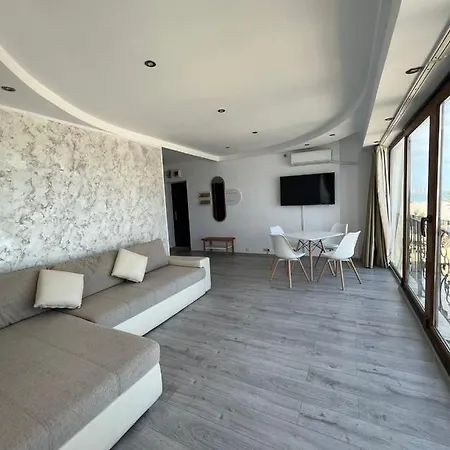 Apartment Mimoza *
